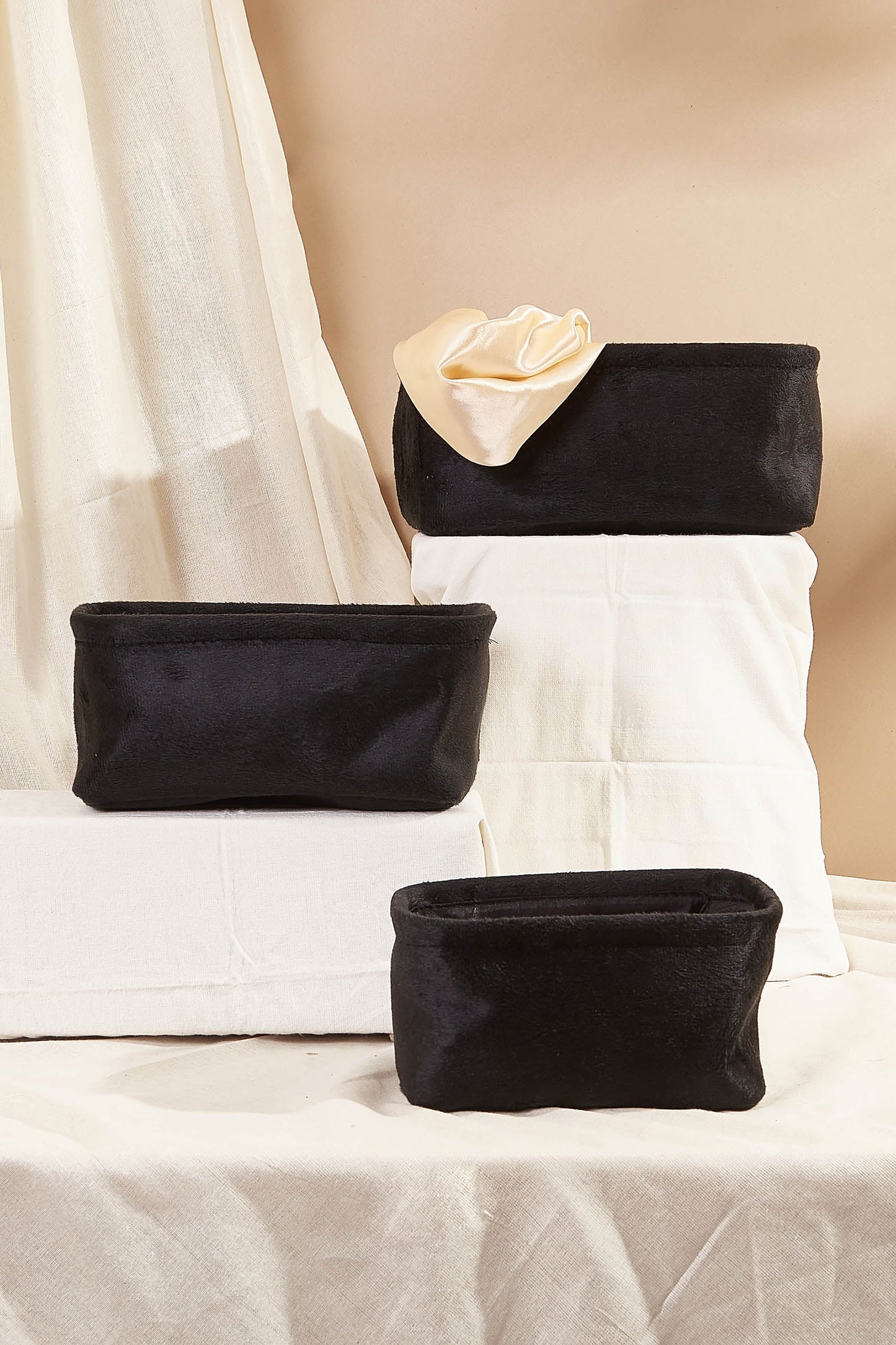 Velvet Black Basket - Set Of 3