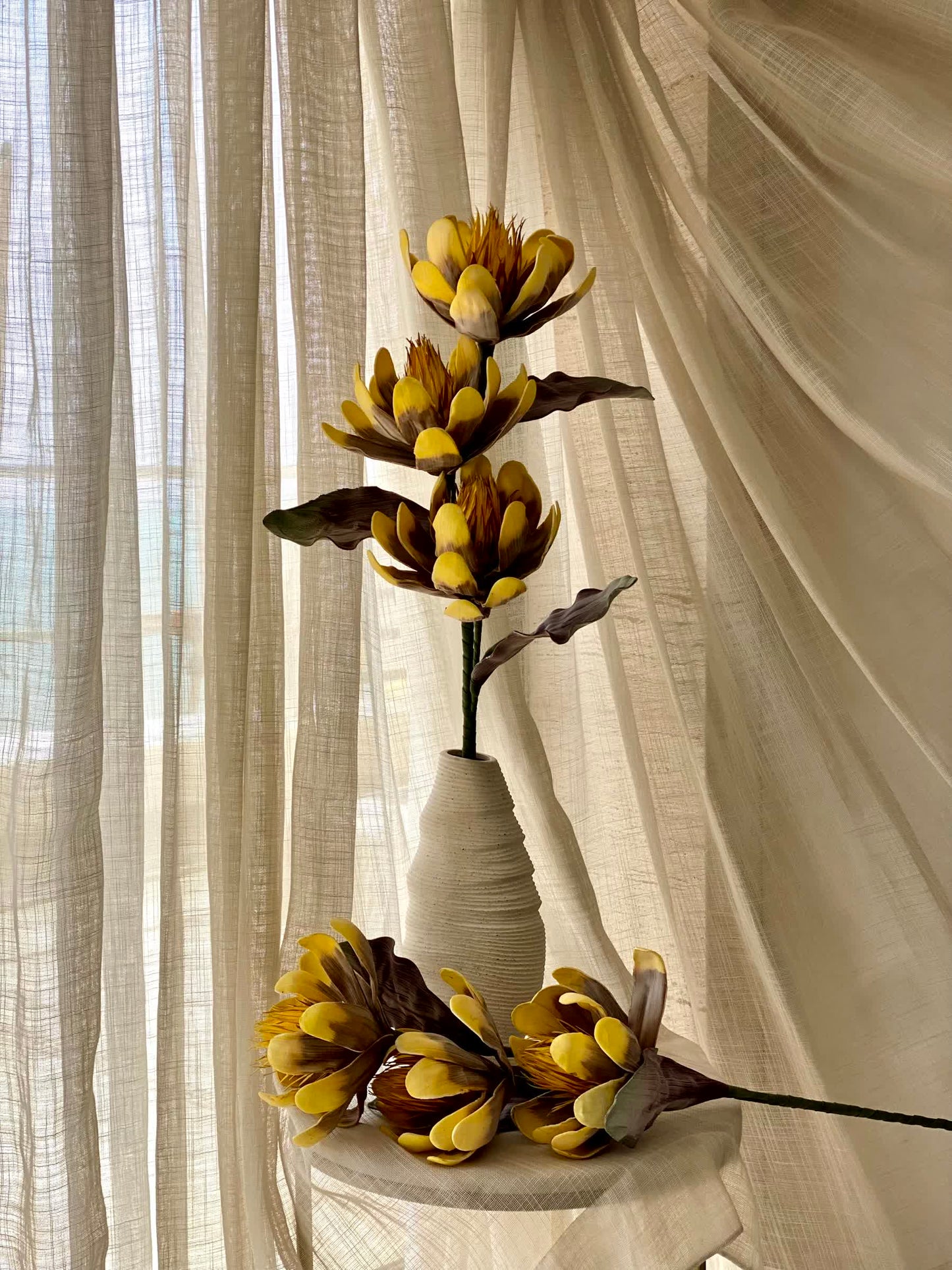 Artificial Corolla Flower Stem - Amber Ombre (One Stem)