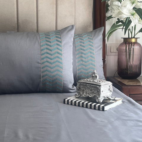Chevron Dark Grey Bedsheet Set