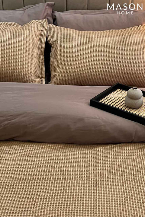 Honeycomb Mocha Woven Duvet Cover Set With Bedsheet