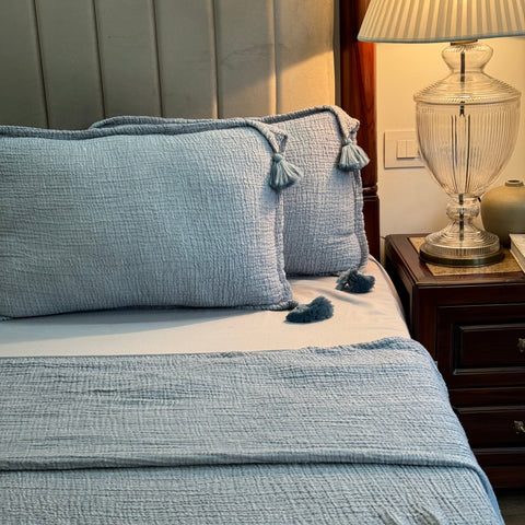 Meraki Indigo Woven Bedspread Set